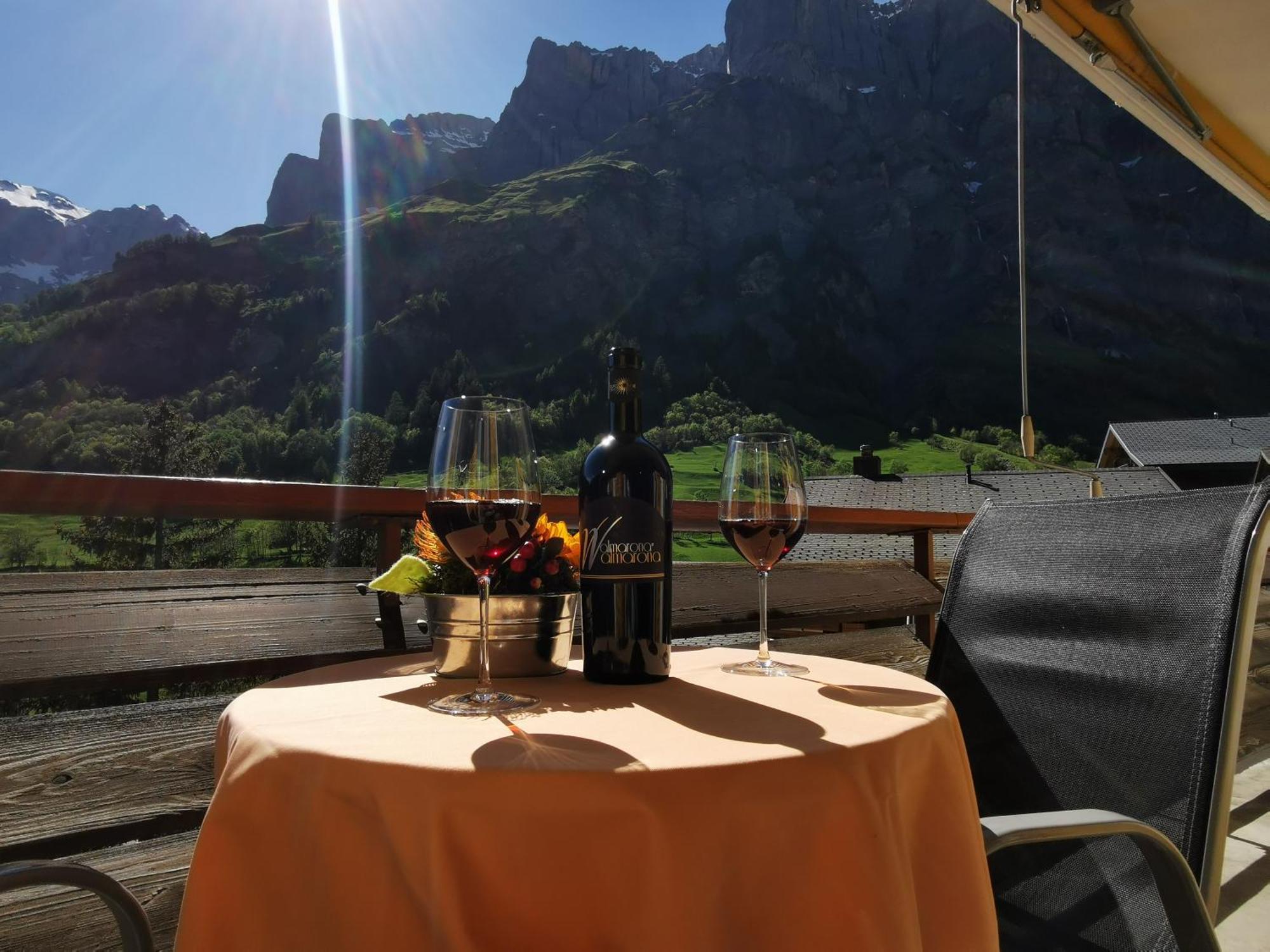 Hotel Walliserhof-Leukerbad-Therme Eksteriør billede